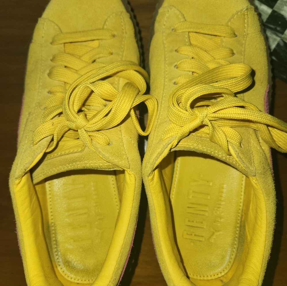 Puma FENTY by Rihanna sneakers jaunes plateforme – pointure 8